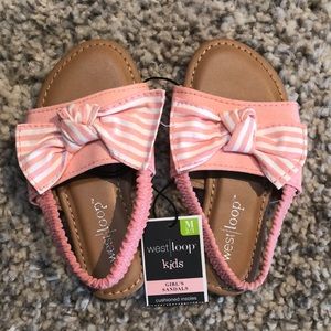 NEW Girls Cushioned Sole Sandals Pink Stripe Bow Size Med 2-3
